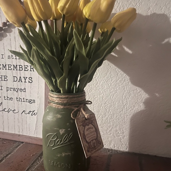 Handmade spring decor - Picture 3 of 4